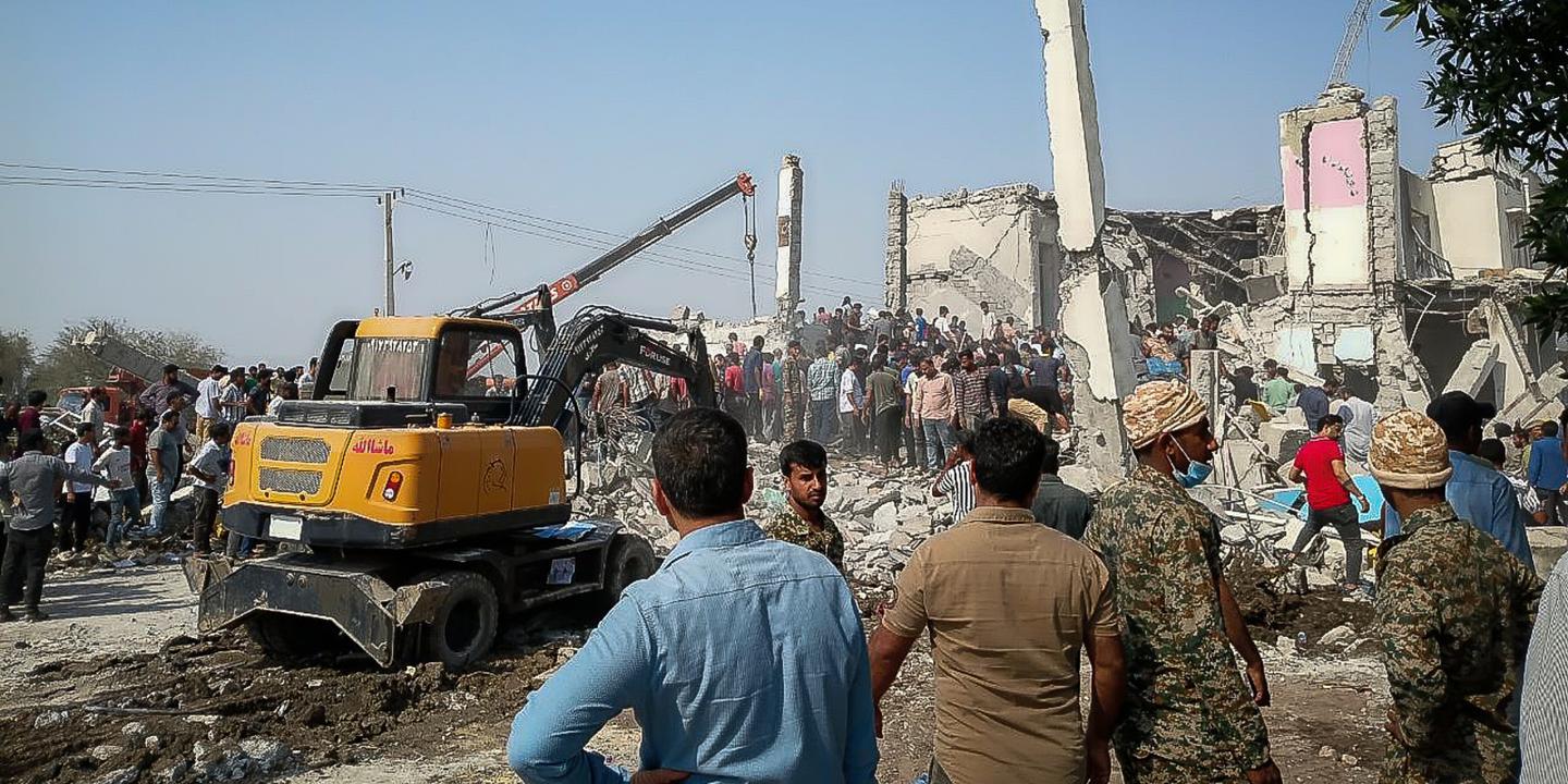 Bombardement d'une école en Iran : 85 morts selon le procureur, l'attaque attribuée à Israël et aux États-Unis