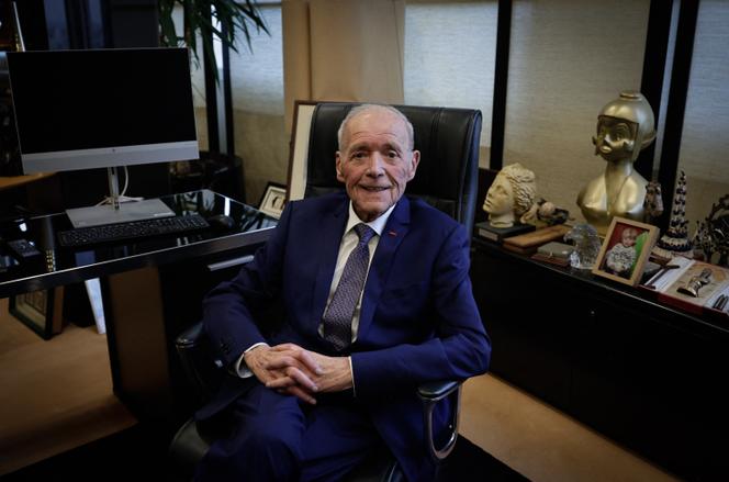 The mayor of Créteil, Laurent Cathala, candidate for re-election in the municipal elections, in his office at the town hall, January 29, 2026.