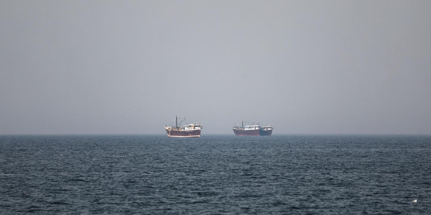 Guerre en Iran : les marins, otages de leurs navires dans le détroit d'Ormuz