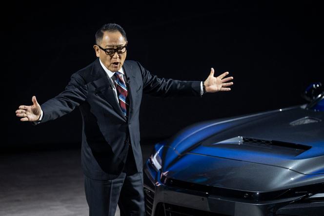 Akio Toyoda, lors de la première mondiale des nouveaux modèles sportifs à Toyota Woven City, à Susono, au Japon, le 5 décembre 2025.