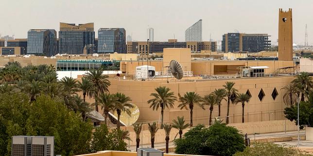 Les Etats-Unis ordonnent le départ d’une partie des employés de leur ambassade à Riyad