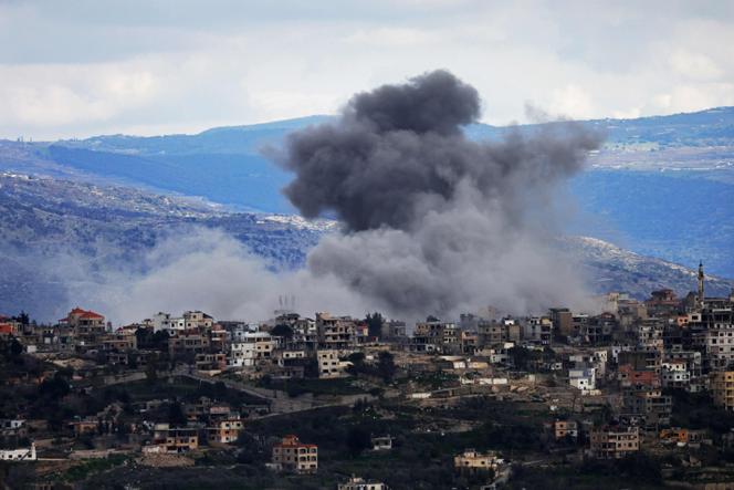 Un bombardement israélien sur le village de Khiam, au sud du Liban, le 4&nbsp;mars 2026.