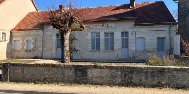 Ce village de l’Indre où les moines pèsent sur les municipales