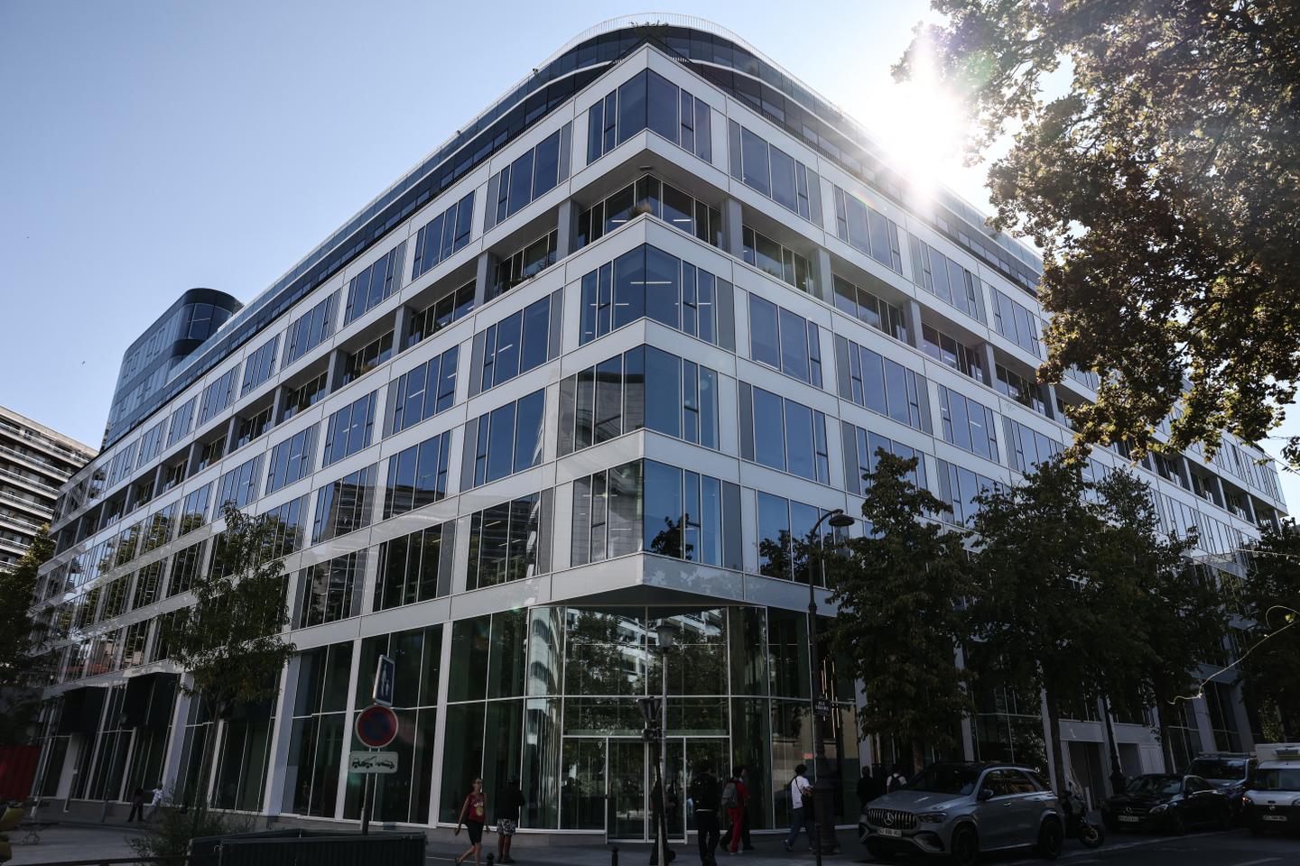 CNews et Europe 1 : 57 universitaires déposent un référé en urgence pour pousser l’Arcom à agir dans la période des municipales