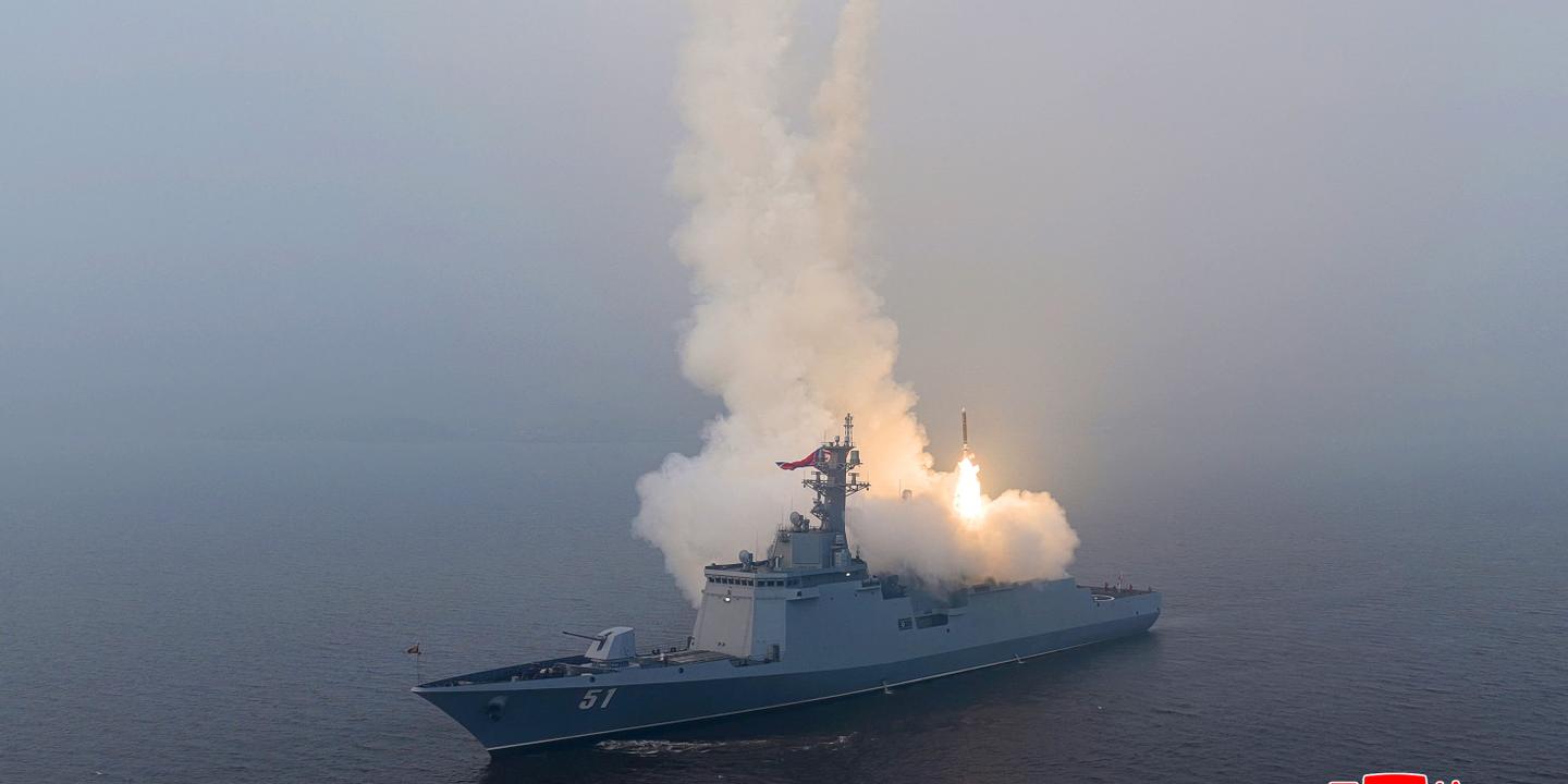 Kim Jong-un affirme que la marine nord-coréenne s’équipe d’armes nucléaires