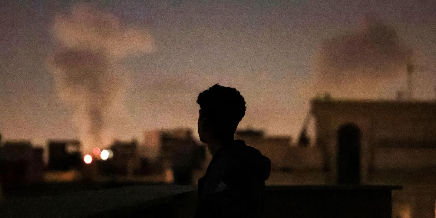 lancement de nouvelles frappes israéliennes sur Téhéran ; l’Iran affirme avoir visé les quartiers généraux de groupes kurdes en Irak