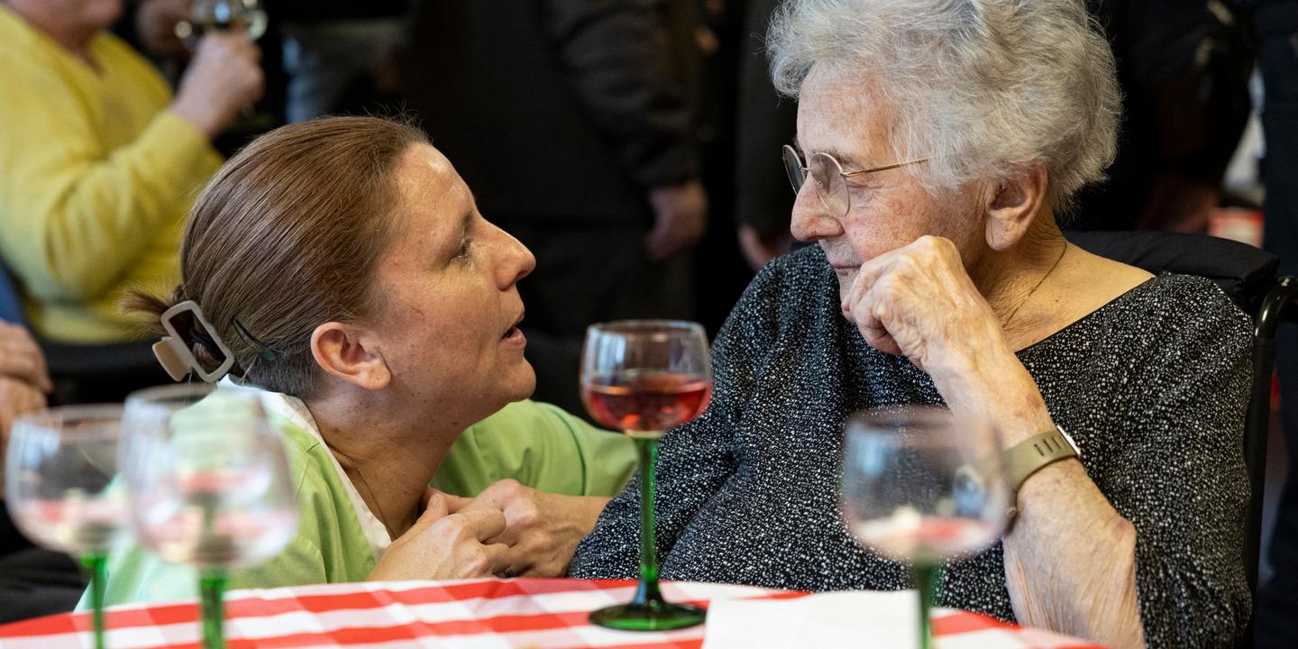 Proches aidants et emploi : l'urgence d'une flexibilité accrue d'ici 2030