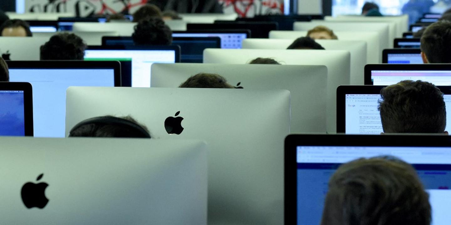 Un programme de code exclusif aux femmes vise à faciliter leur reconversion numérique