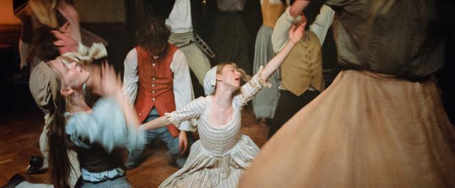 Amanda Seyfried (Ann Lee) dans « Le Testament d’Ann Lee », de Mona Fastvold.