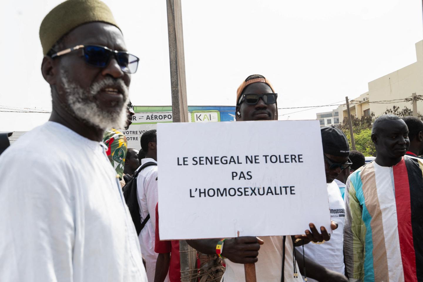 Au Sénégal, la communauté homosexuelle dans l’effroi, la lutte contre le sida en danger