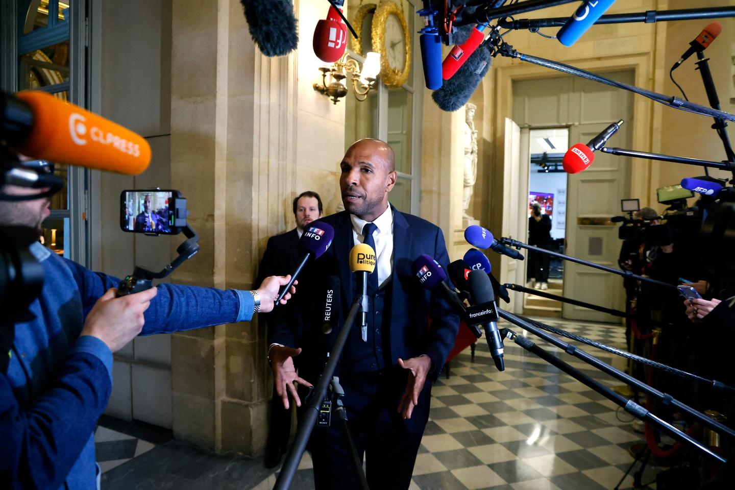 Municipales à la Guadeloupe : Olivier Serva, les ambitions locales d’un ex-macroniste