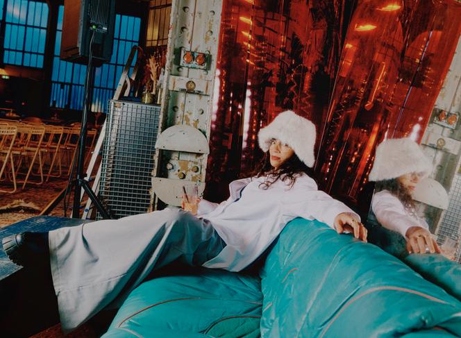 Yael Naim, au Consulat, centre culturel du 11ᵉ arrondissement de Paris, le 4 février 2026.