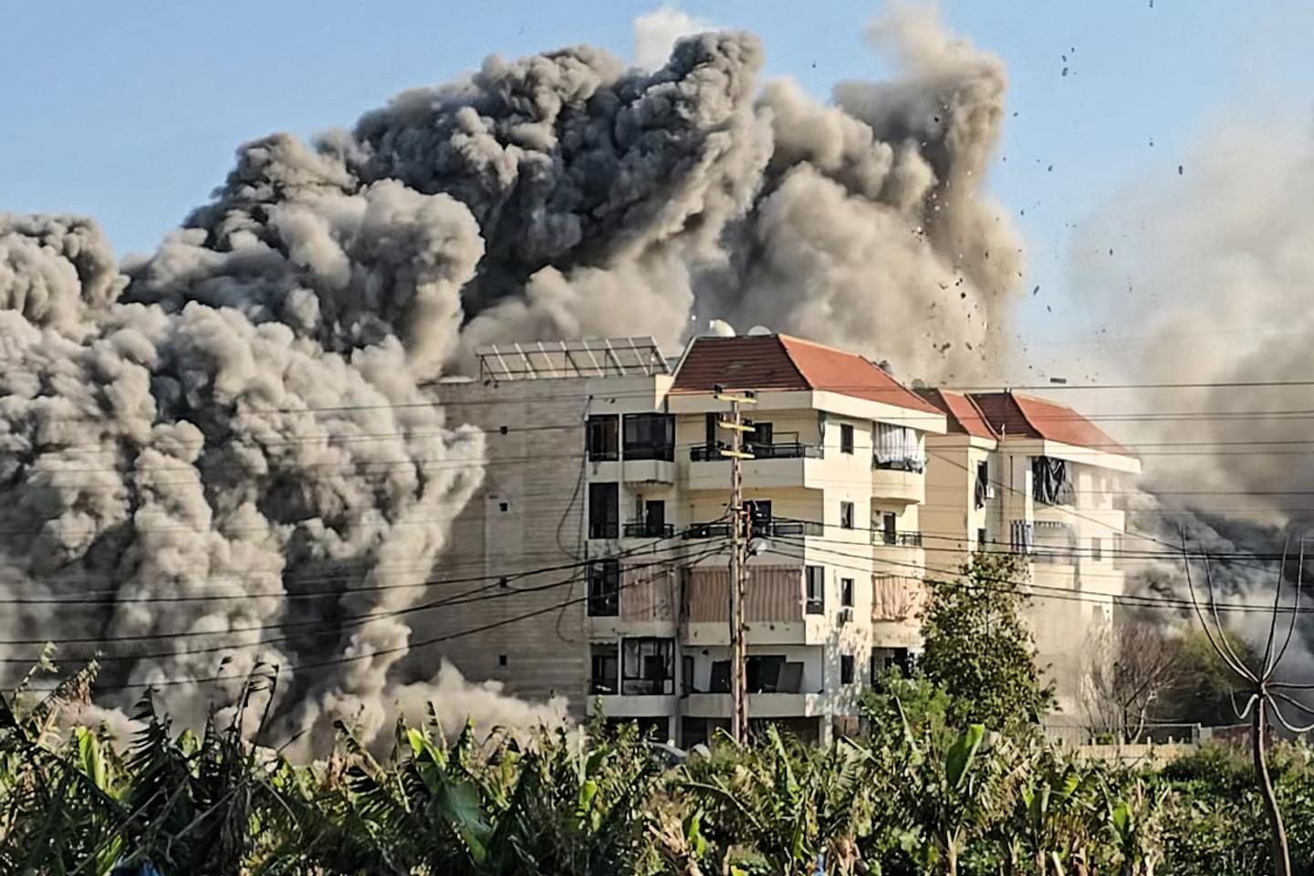 Liban : Human Rights Watch accuse Israël d’utiliser « illégalement » du phosphore blanc