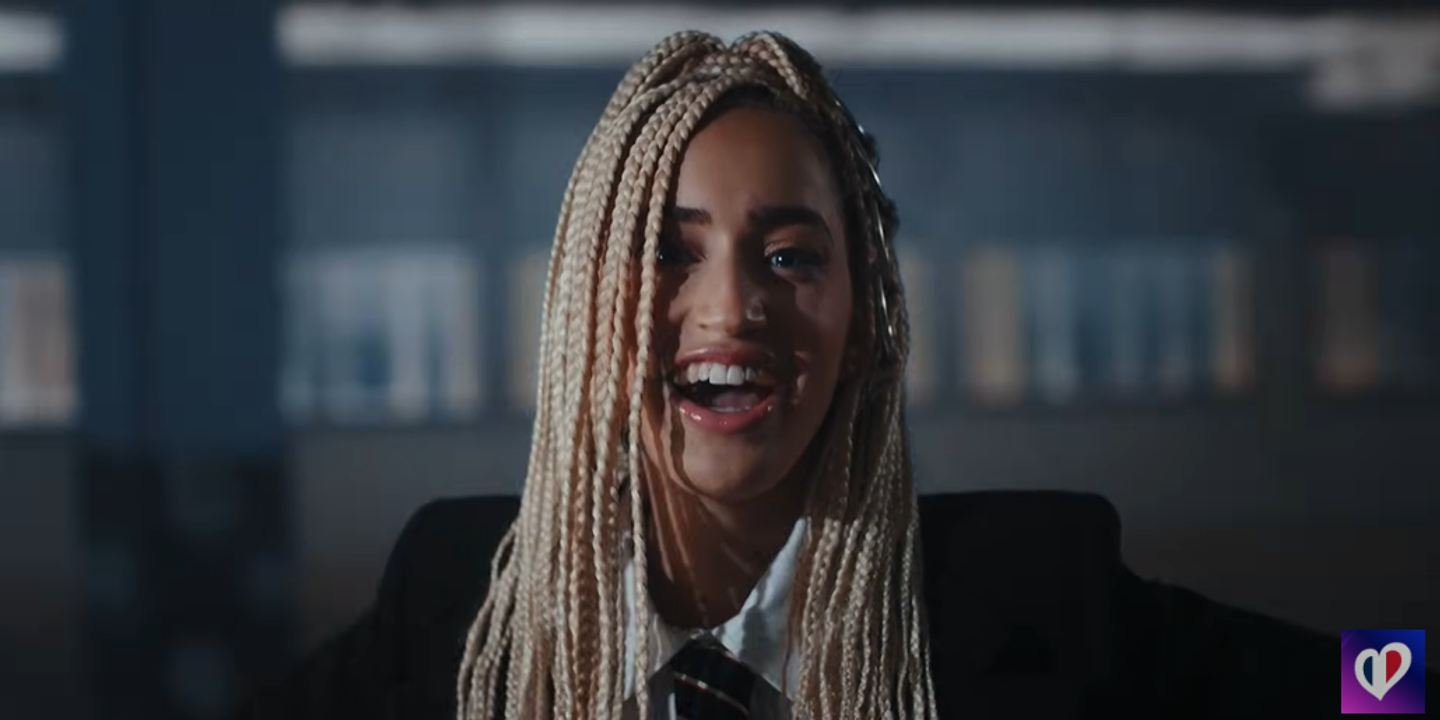 Monroe, 17 ans, représentera la France à l'Eurovision 2025 avec Regarde !