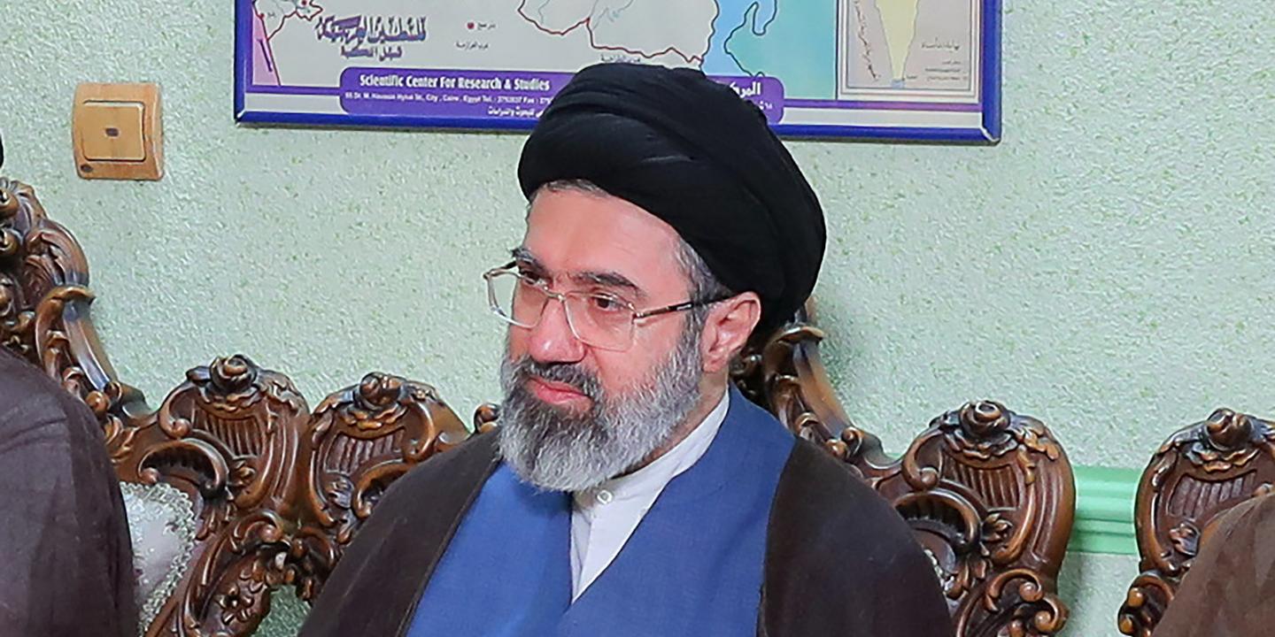 Mojtaba Khamenei succède à son père comme Guide suprême de l'Iran dans un contexte de guerre