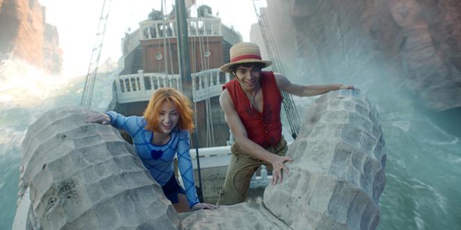 Emily Rudd (Nami) et Iñaki Godoy (Monkey D. Luffy) dans la saison 2 de la série « One Piece ».