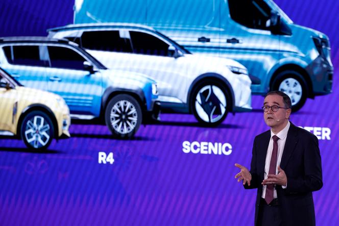 François Provost, diretor geral do grupo automobilístico Renault, durante a apresentação do plano estratégico no Renault Technocentre em Guyancourt (Yvelines), 10 de março de 2026.