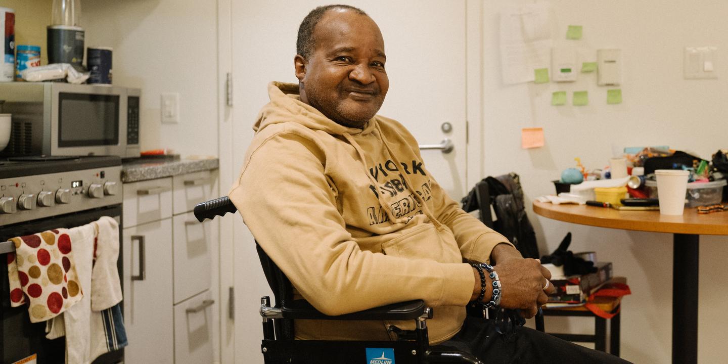 Aux Etats-Unis, où le nombre de seniors sans abri augmente, une ONG propose un toit aux plus vulnérables