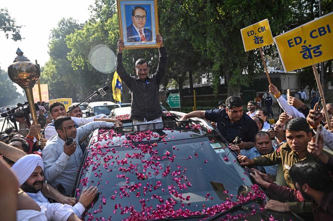 Arvind Kejriwal, ancien chef du gouvernement de Delhi, après sa relaxe dans une affaire de corruption, à New Delhi, le 27 février 2026.