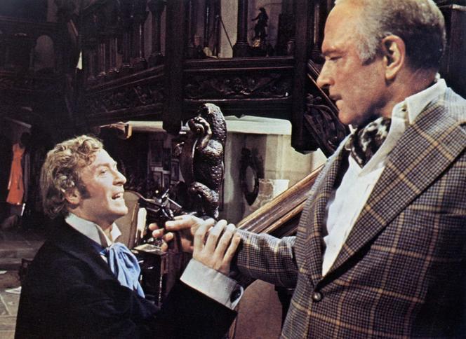 Michael Cain et Laurence Olivier, dans « Le Limier » (1972), de Joseph L. Mankiewicz.