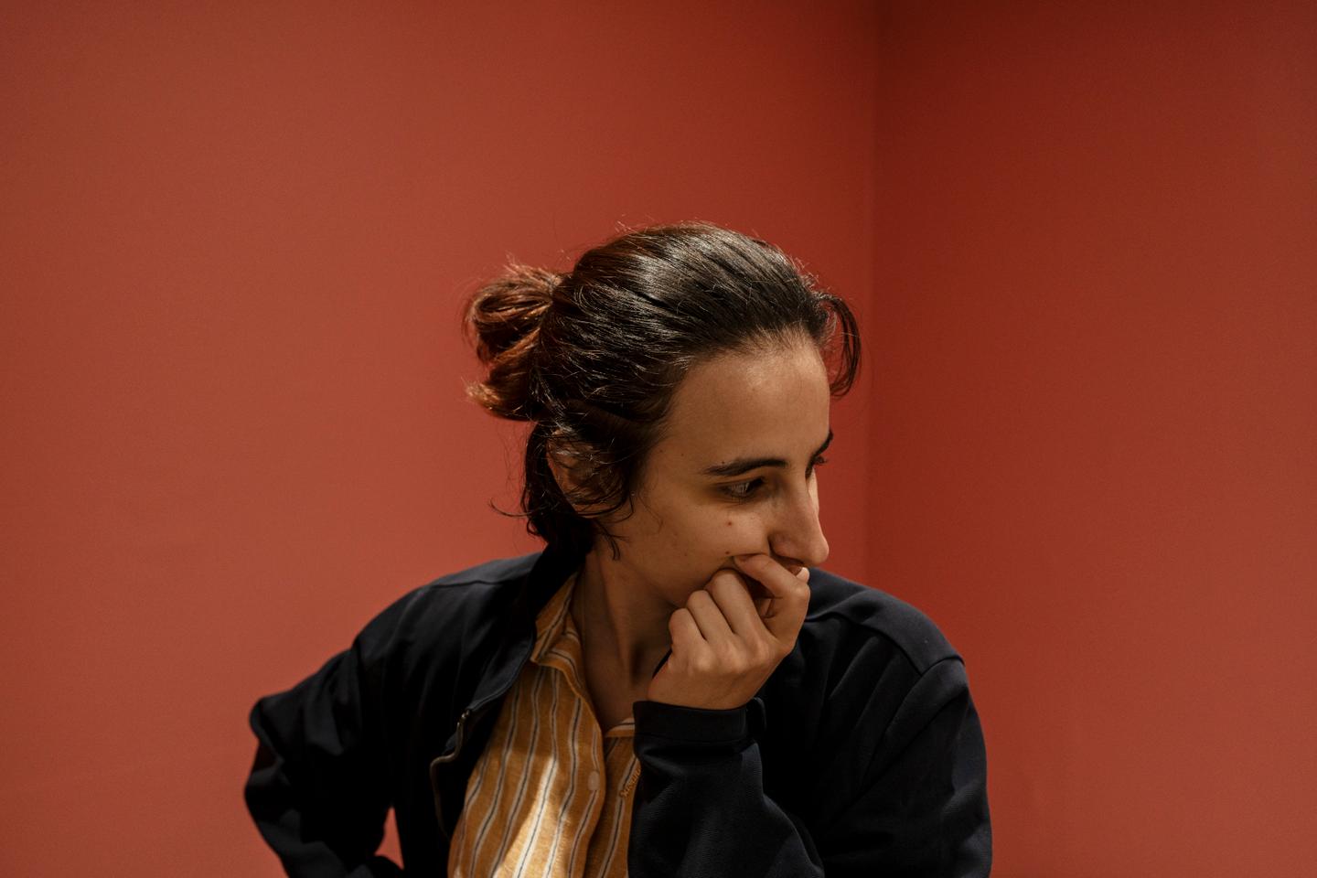 « J’ai fini par comprendre que c’était OK d’aller voir un psy » : Nasrine, 24 ans, se bat pour la santé mentale des étudiants