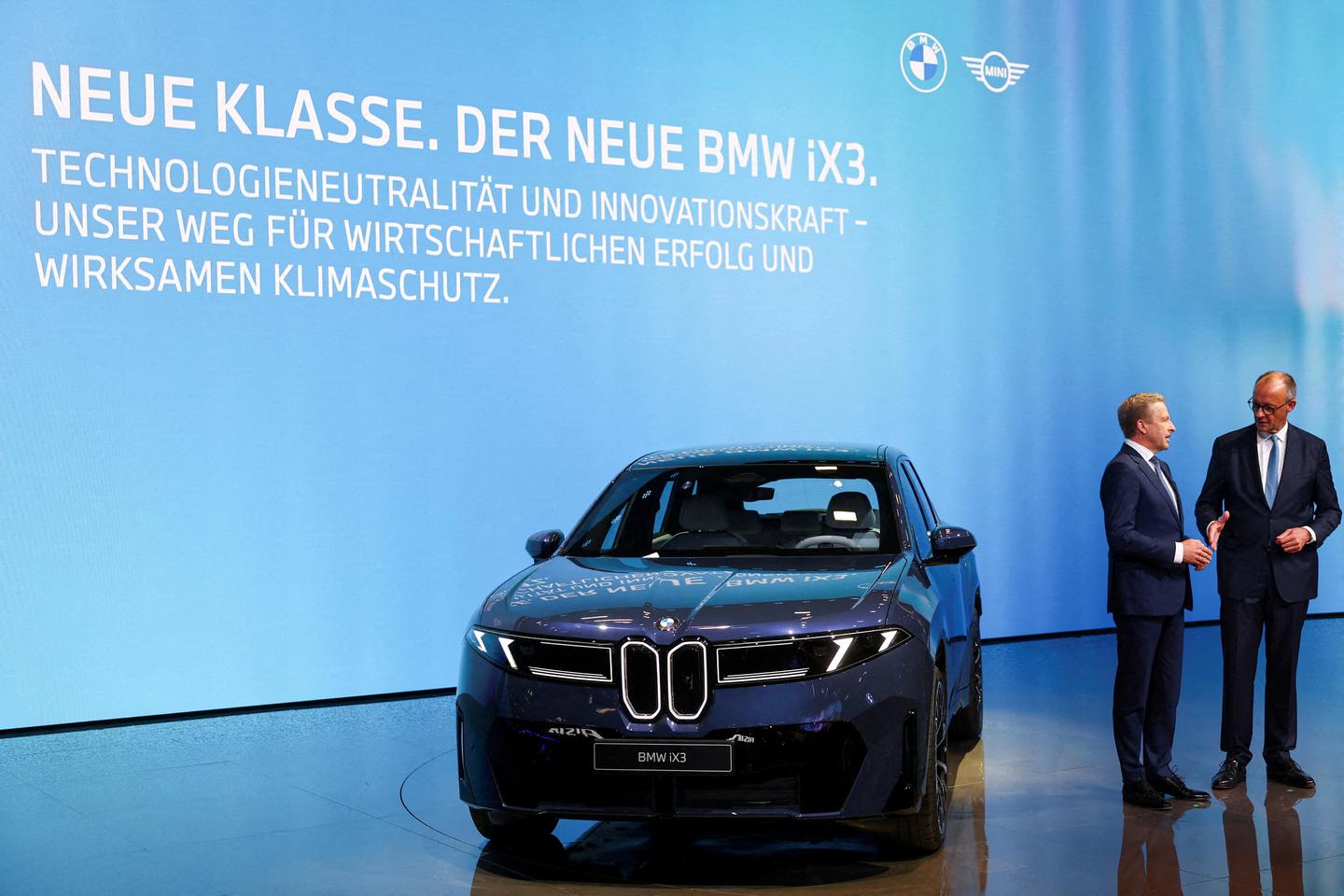Le recours de militants climatiques contre BMW et Mercedes-Benz sur la vente de véhicules thermiques rejeté par la justice allemande