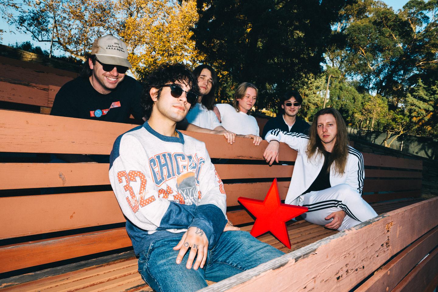 Le sans-faute du groupe The Sophs, rockeurs californiens et caméléons