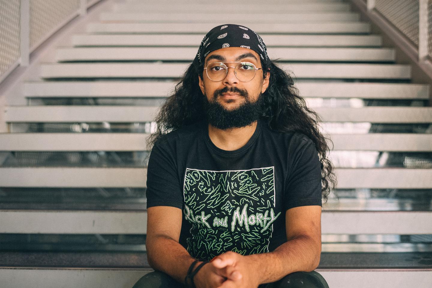 Cosmétiques masculins : « Comme s’il fallait être homo ou bi pour se maquiller ! »