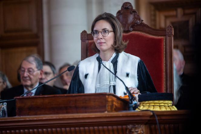 A presidente do Tribunal de Contas, Amélie de Montchalin, em Paris, 13 de março de 2026.