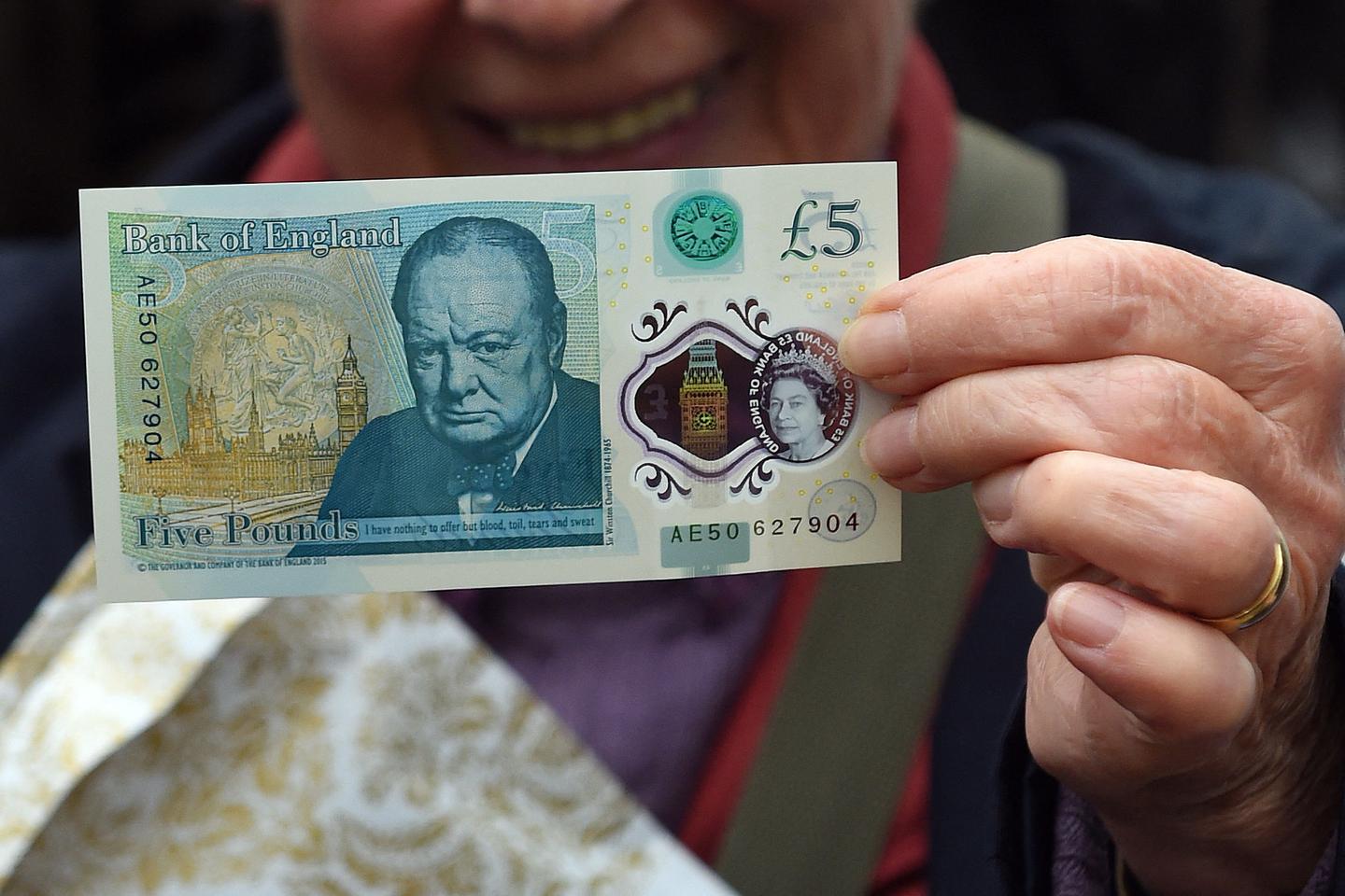 Winston Churchill, Jane Austen, Alan Turing : ces figures historiques vont être remplacées par des scènes de la nature sur les billets de la livre britannique