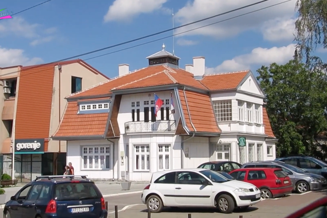 Capture d’écran d’une vidéo diffusée le 05 octobre 2020 sur la chaïne youtube light2tube, montrant la ville de Velika Plana, en Serbie.
