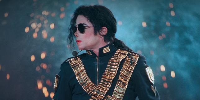 Couverture de la biographie «&nbsp;Michael Jackson, Pop Life&nbsp;» d’Olivier Cachin.