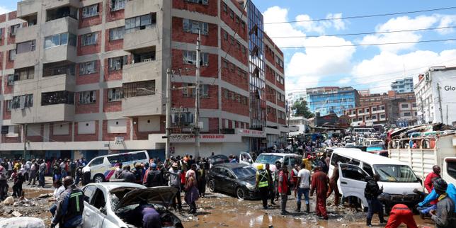 The Sky That Swallowed the Earth