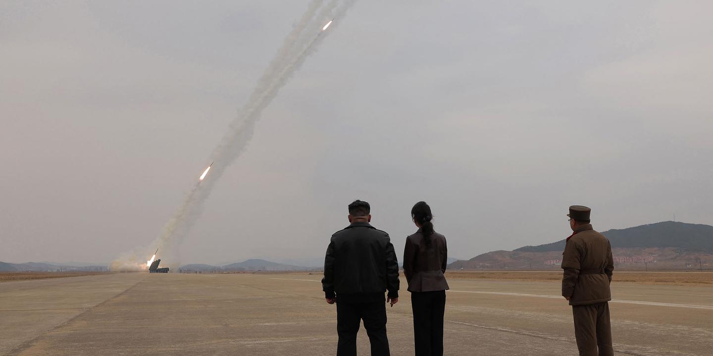 Corée du Nord : Kim Jong-un supervise un essai de lance-roquettes, une arme stratégique