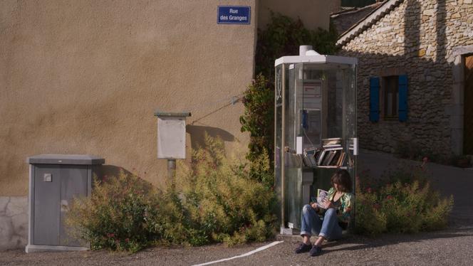 Image extraite du documentaire « Allo la France », de Floriane Devigne.