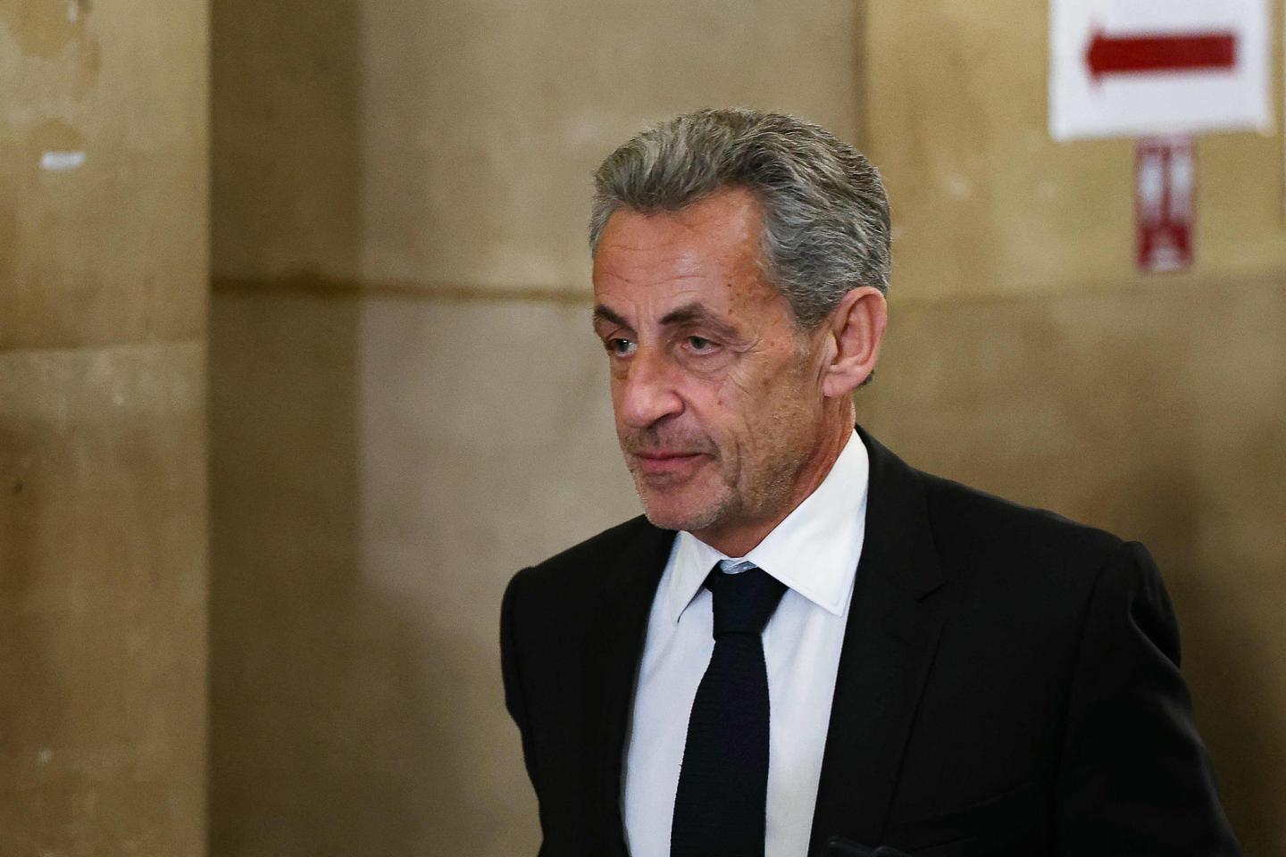 Une enquête visant Nicolas Sarkozy pour trafic d’influence en Russie classée par le PNF