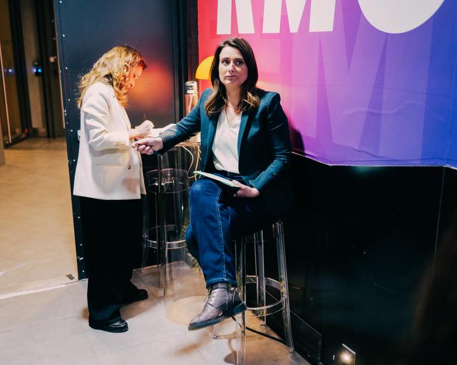 Marine Tondelier, nas instalações da BFM-TV, em Paris, 15 de março de 2026.