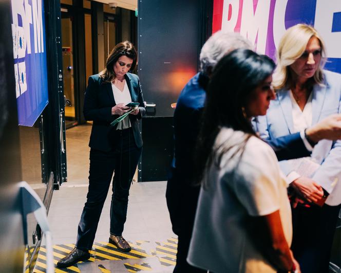 Marine Tondelier, secrétaire nationale du parti Les Ecologistes, dans les locaux de BFM-TV, à Paris, le 15 mars 2026.