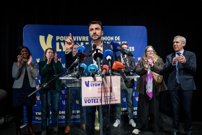 Gregory Doucet, maire de Lyon EELV et candidat à sa réélection dans son QG après l’annonce des résultats du premier tour des élections municipales, à Lyon, le 15 mars 2026.
