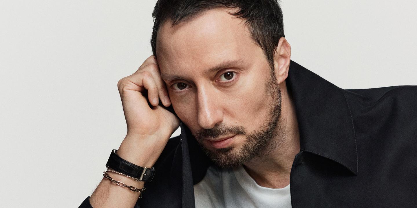 Anthony Vaccarello chez Saint Laurent : une prise en main réussie et créative
