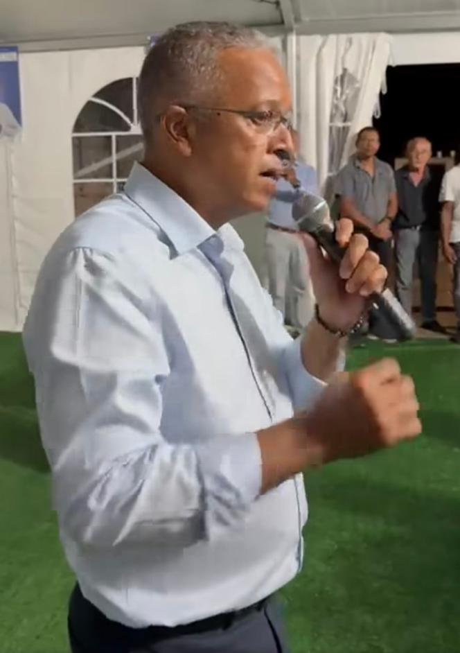 Le candidat divers droite à la mairie de Saint-Paul (La Réunion) Cyrille Melchior, à Saint-Paul, le 15 mars 2026.