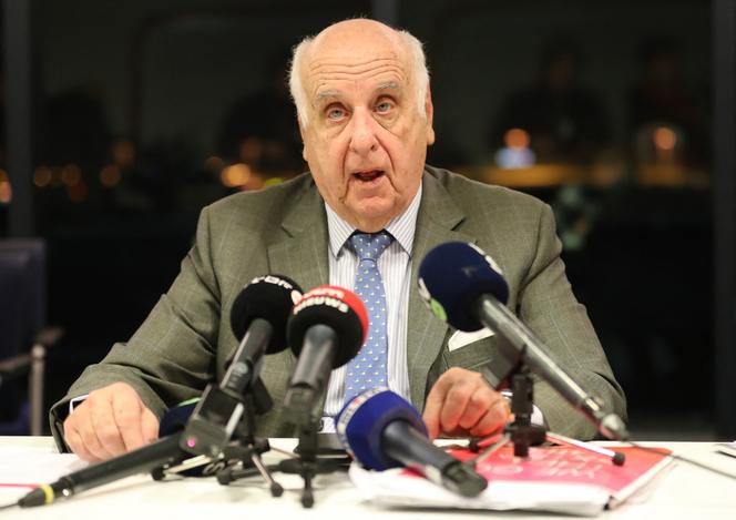 Conde Etienne Davignon, então presidente do conselho de administração da Brussels Airlines, em Machelen, Bélgica, 5 de fevereiro de 2018.