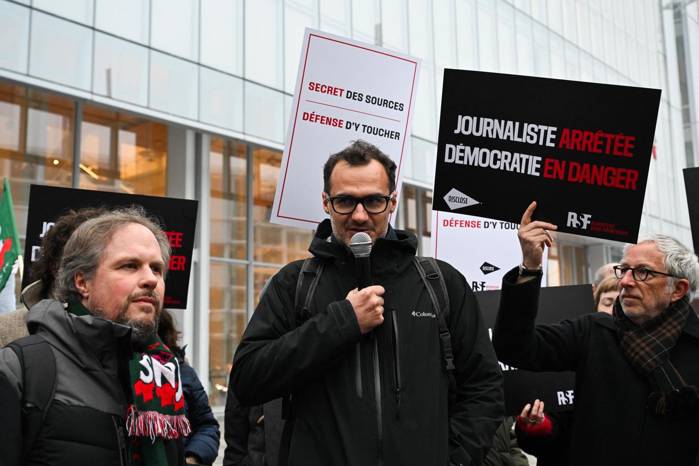 Le secret des sources des journalistes consacré en tout lieu, même en dehors de leur rédaction, par la Cour de cassation