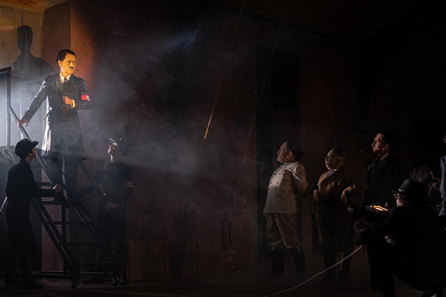 Au Théâtre du Soleil, Ariane Mnouchkine et sa troupe saisissent le mal à la racine dans un spectacle de haute volée