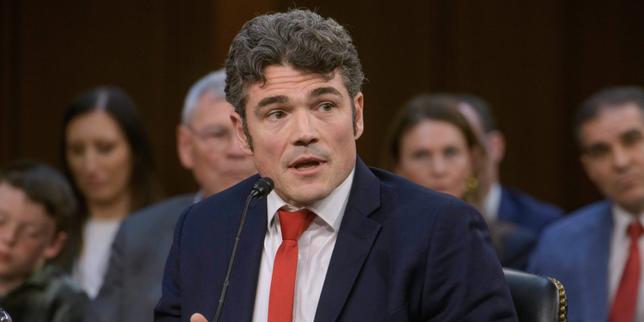 FBI probing counterterrorism official who quit over Iran war, US media reports