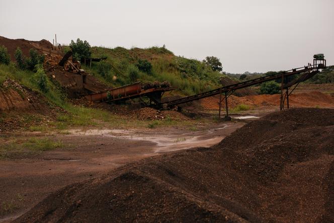 Une mine de cuivre et de manganèse à Serenje, dans le centre de la Zambie, en février 2025. Le site est exploité par une entreprise chinoise.