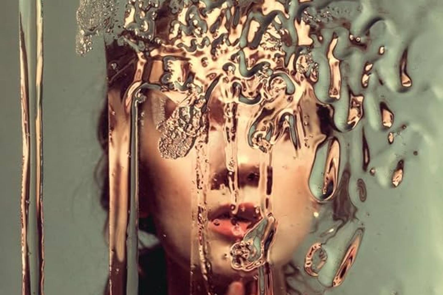 Notre sélection de livres cette semaine : « Nos femmes sous la mer », « Sous le règne du fouet », « La Famille Rosenthal »…