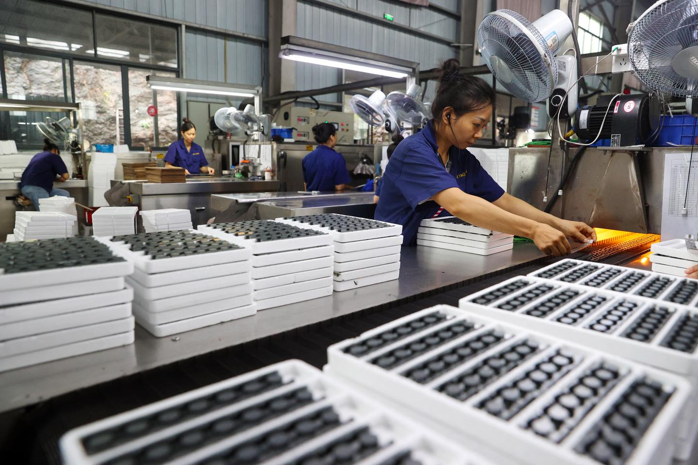 Malgré les droits de douane, le commerce mondial a progressé de 4,6 % en 2025