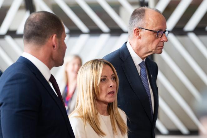 A Presidente do Conselho Italiano, Giorgia Meloni, durante a cimeira da União Europeia, em Bruxelas, 19 de março de 2026.