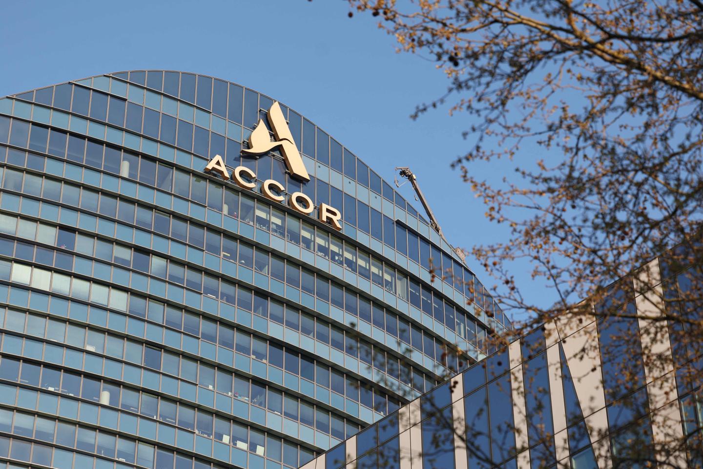 Le groupe Accor, accusé par un fonds spéculatif, « dément fermement » être impliqué dans « la traite d’êtres humains ou d’enfants »